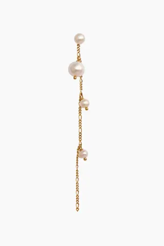 STINE A Callas Earring Long – guld — produktfoto