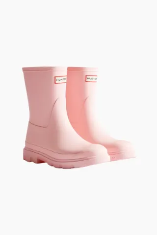 Hunter Unisex Downpour Short Boot – Parfait Pink — produktfoto