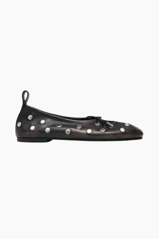 Alohas Rosalind All Studs Vintage Effect Brown Leather Ballet Flats – brun — produktfoto