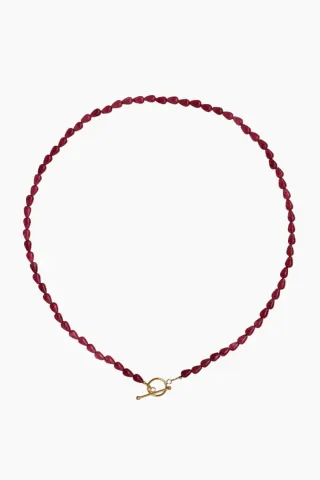 STINE A Love Drop Necklace – Burgundy — produktfoto
