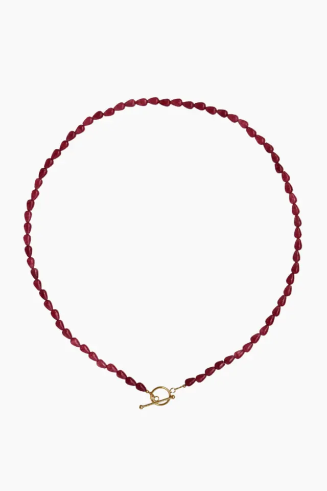 STINE A Love Drop Necklace – Burgundy — produktfoto