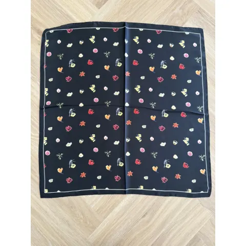 Marta du Château tørklæde MdcJuline FA-Scarf – Black31312-1 — produktfoto