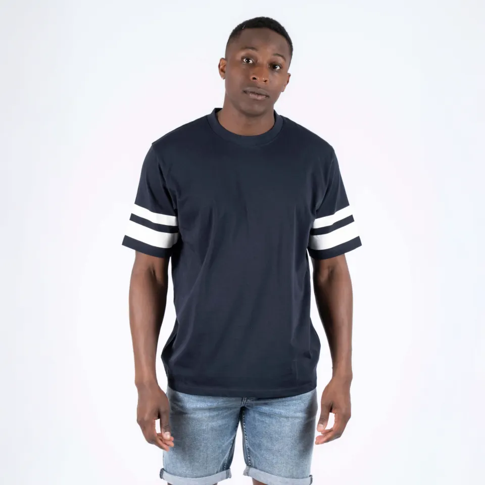 Marcus MAsly ss t-shirt – Dark Sapphire — produktfoto
