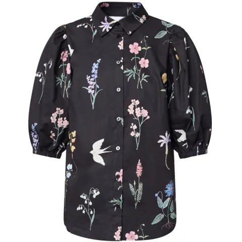 Sisters Point skjorte Ella – Black Wild Flower — produktfoto