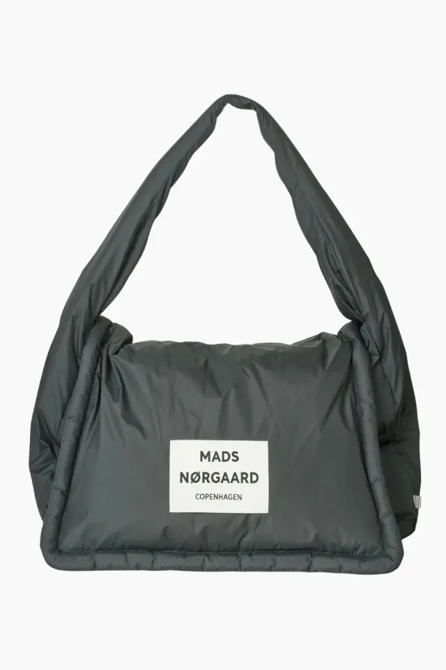 Mads Nørgaard Light Ripstop Pillow Bomb Bag – Asphalt — produktfoto