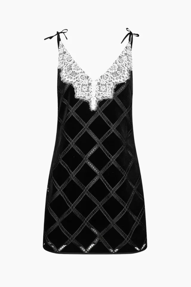 Baum und Pferdgarten Alinna Dress – sort — produktfoto
