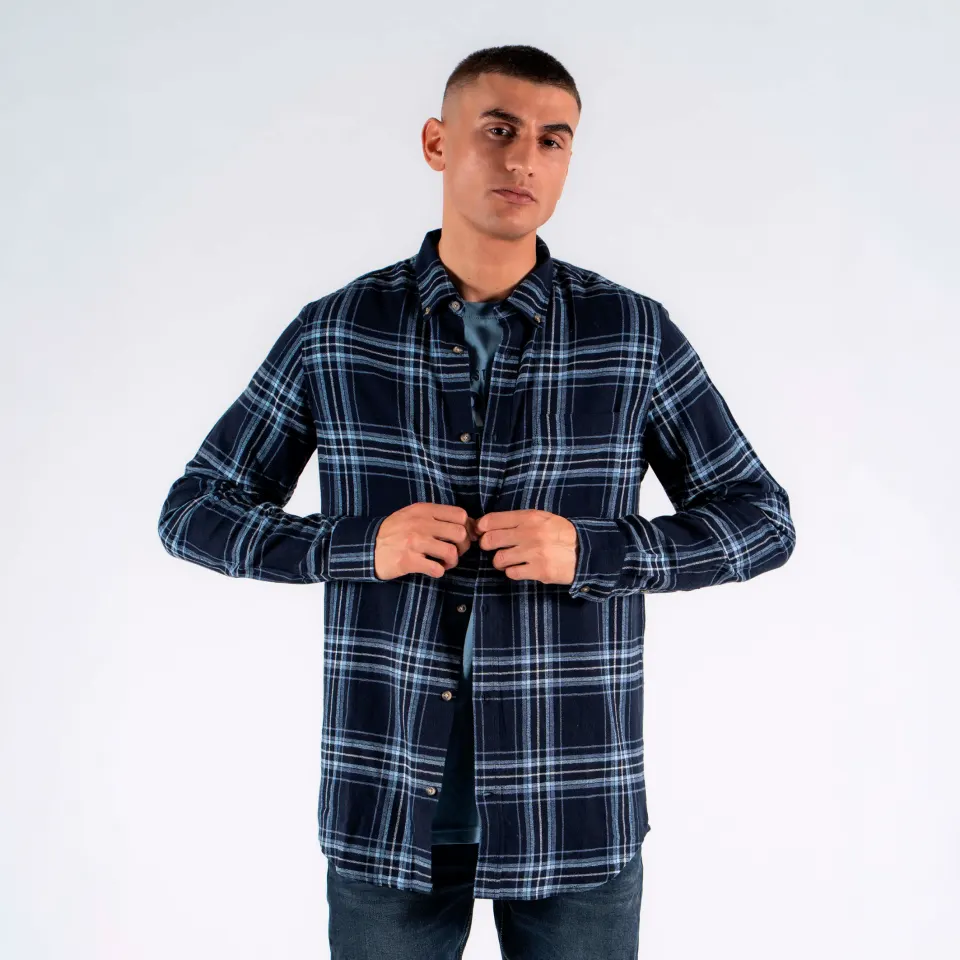 Marcus MAemerson ls shirt – Night Sky — produktfoto