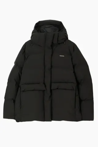 Holzweiler Besseggen Down Jacket – sort — produktfoto