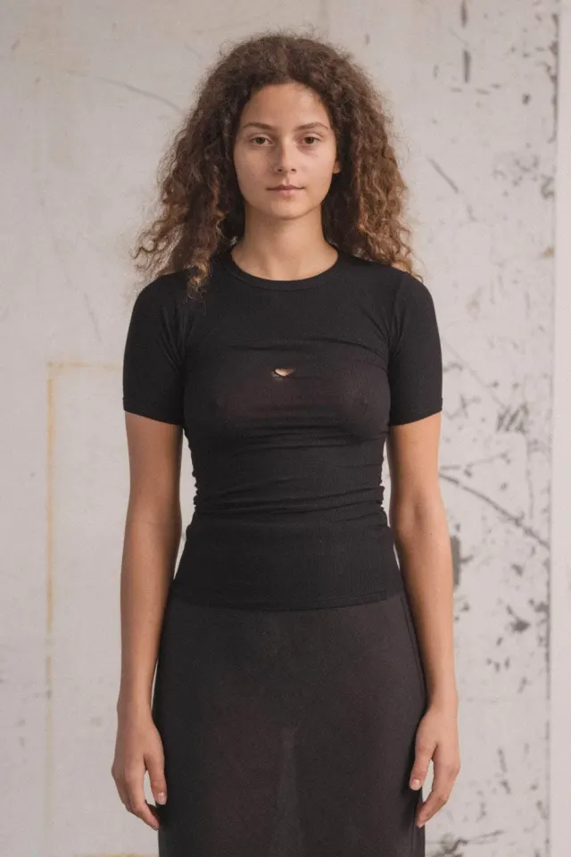 Baserange Heart Short Sleeve Cotton Rib – sort — produktfoto