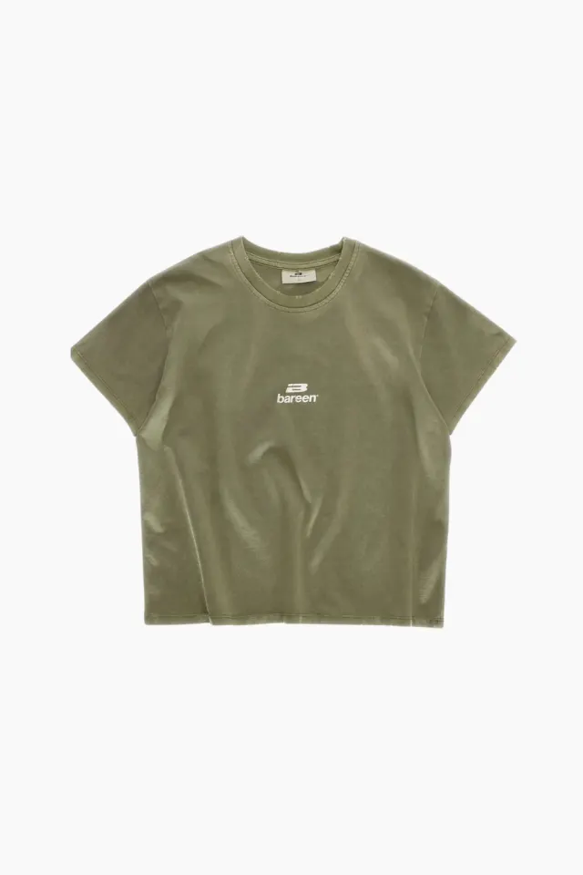 bareen Cropped Women's Tee – Stone Green — produktfoto