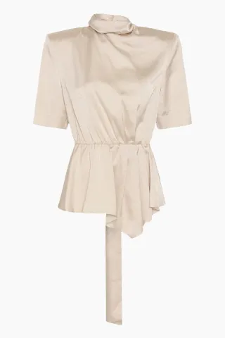 Gestuz BXGteresa SS Blouse - Whitecap Gray – Barbie X Gestuz — produktfoto