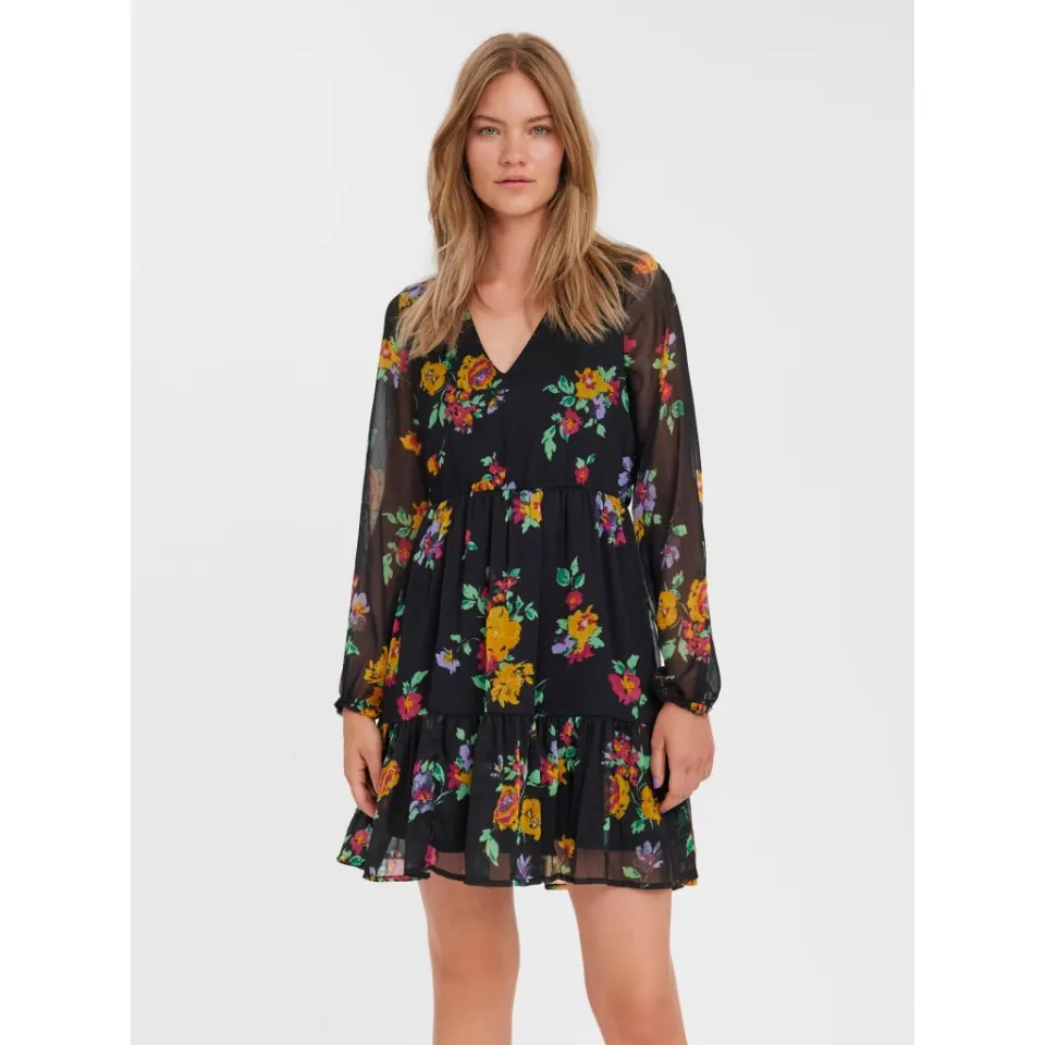 Vero Moda kjole Vmkaya – Black Enna — produktfoto