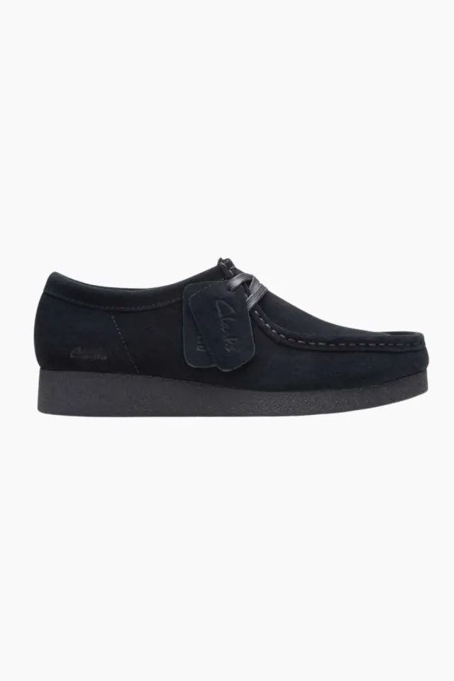 Clarks Wallabee – Black Suede — produktfoto