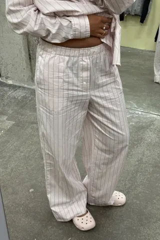 H2O Fagerholt Holiday Pants – Dusty Rose Stripe — produktfoto