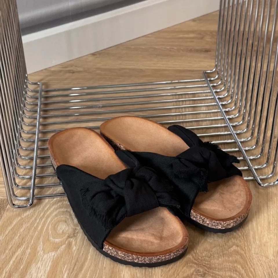 Liviah sandaler WD296 – sort — produktfoto