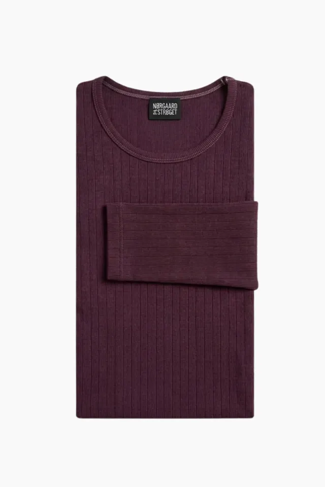 Nørgaard på Strøget 101 Solid Colour – Aubergine — produktfoto