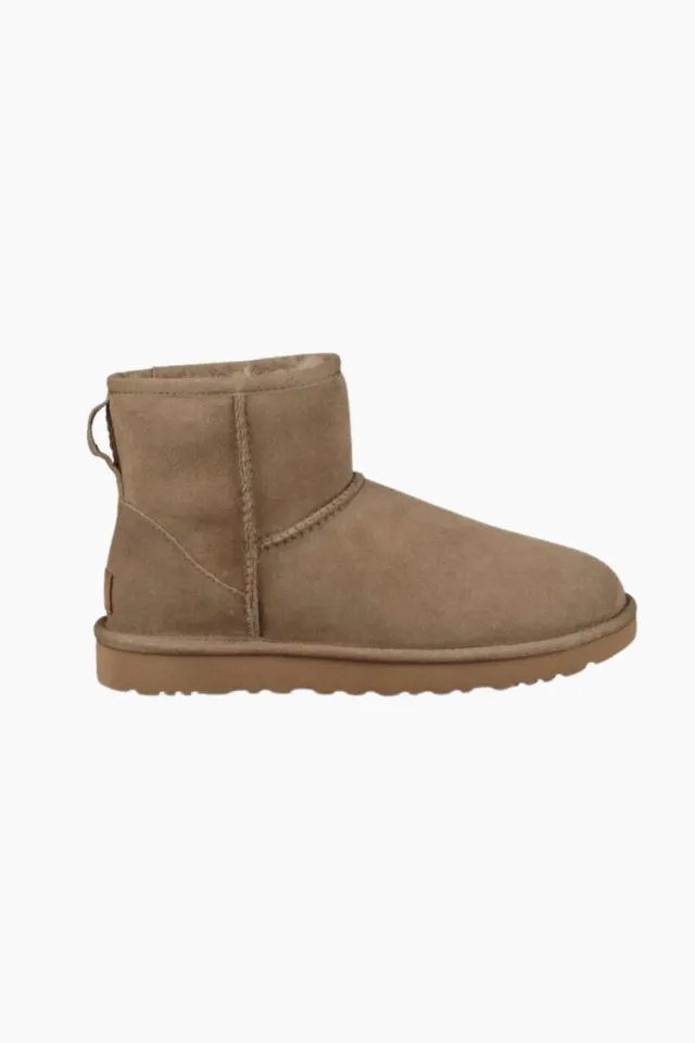 UGG W Classic Mini Boots – Antilope — produktfoto