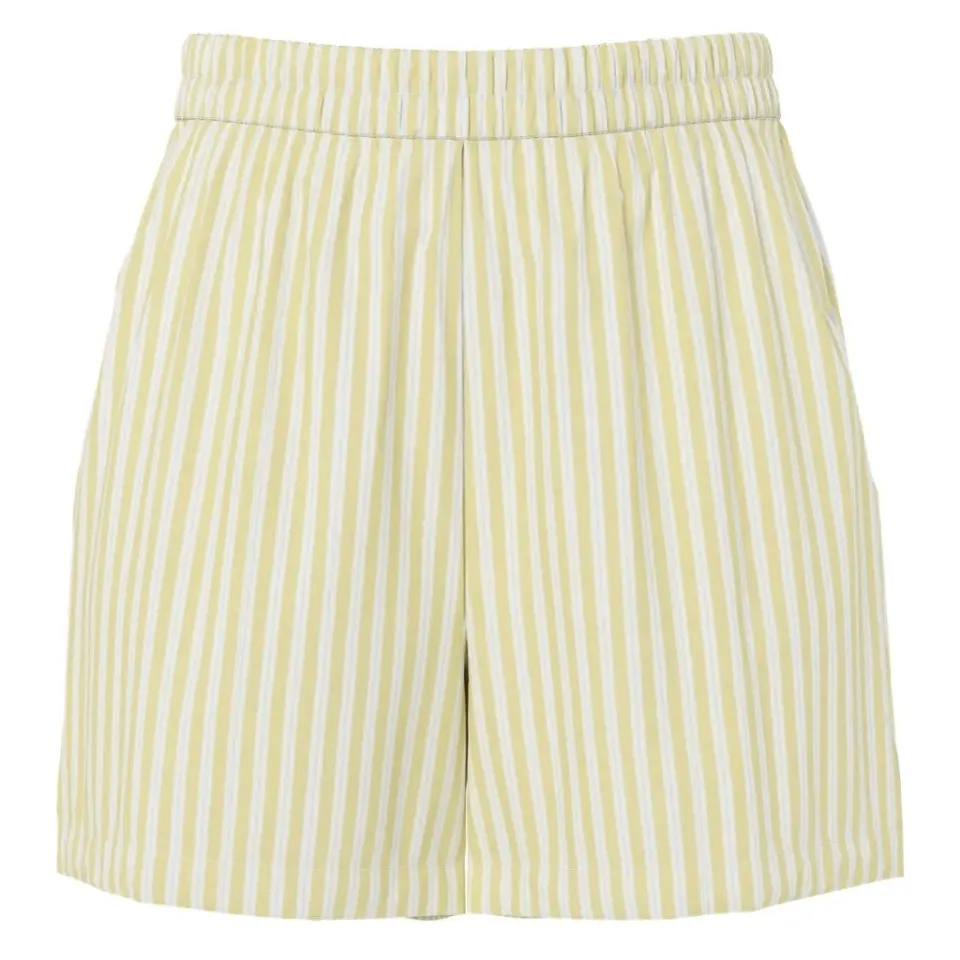 Pieces shorts Pcjolly – French Vanilla BRIGHT WHITE — produktfoto