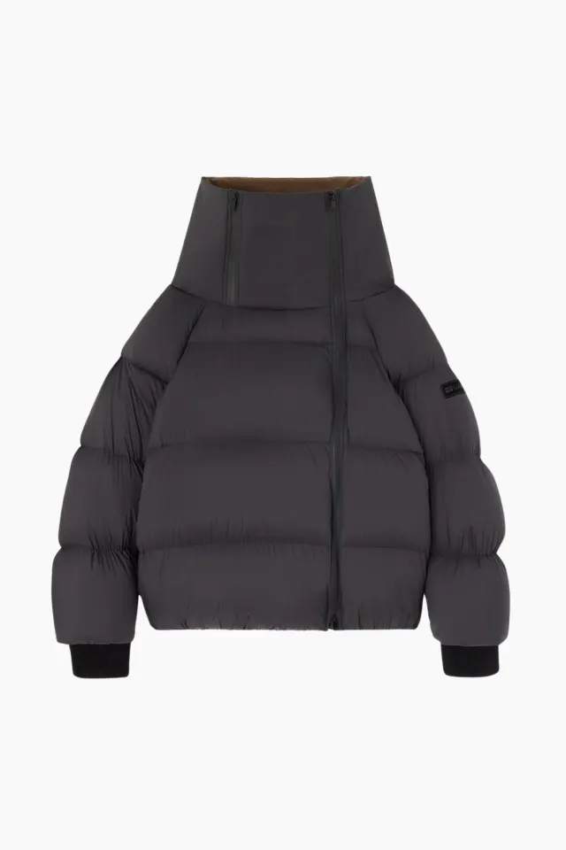 GANNI Future Nylon Quilt Puffer – Phantom — produktfoto