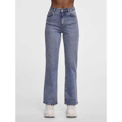 Pieces jeans Pcholly – Medium blue denim — produktfoto