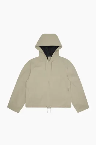 Rains Suva Hardshell Short String W Jacket W3 – beige — produktfoto