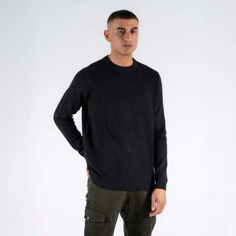 Marcus Hubble O-neck knit – Sort — produktfoto