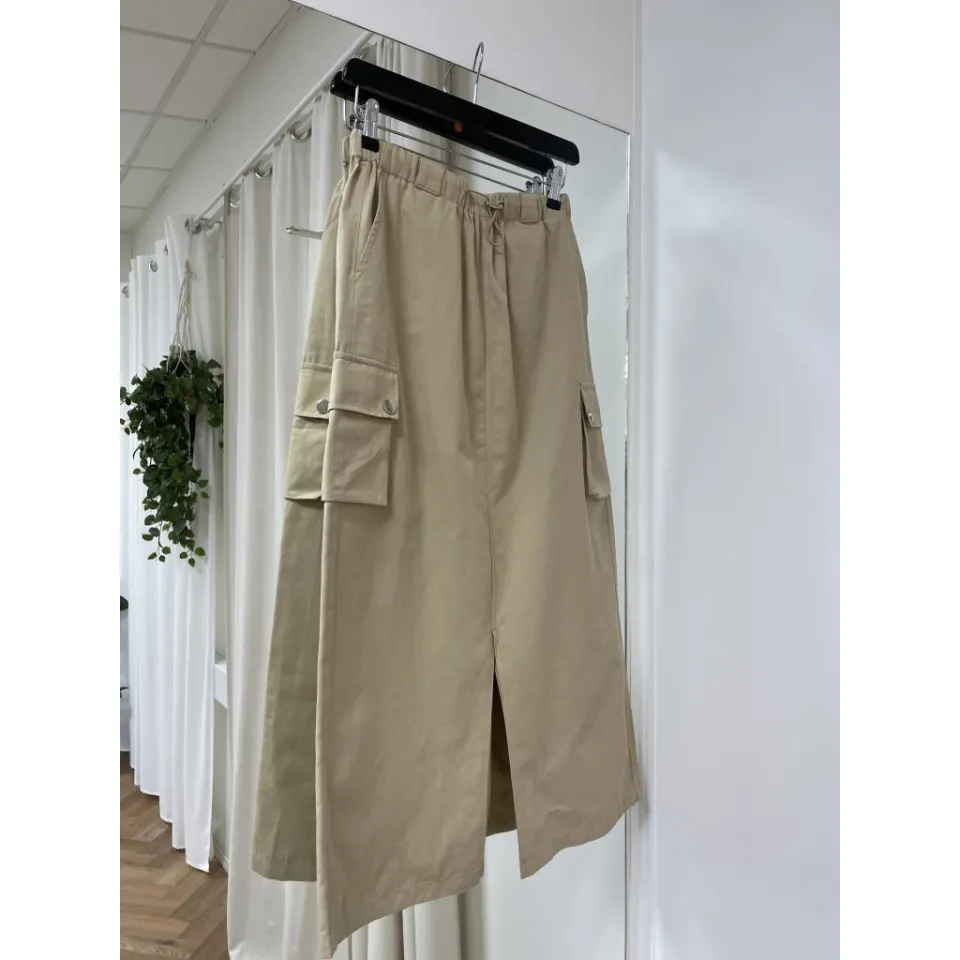 LULULIA Studio cargo nederdel Lula – beige — produktfoto