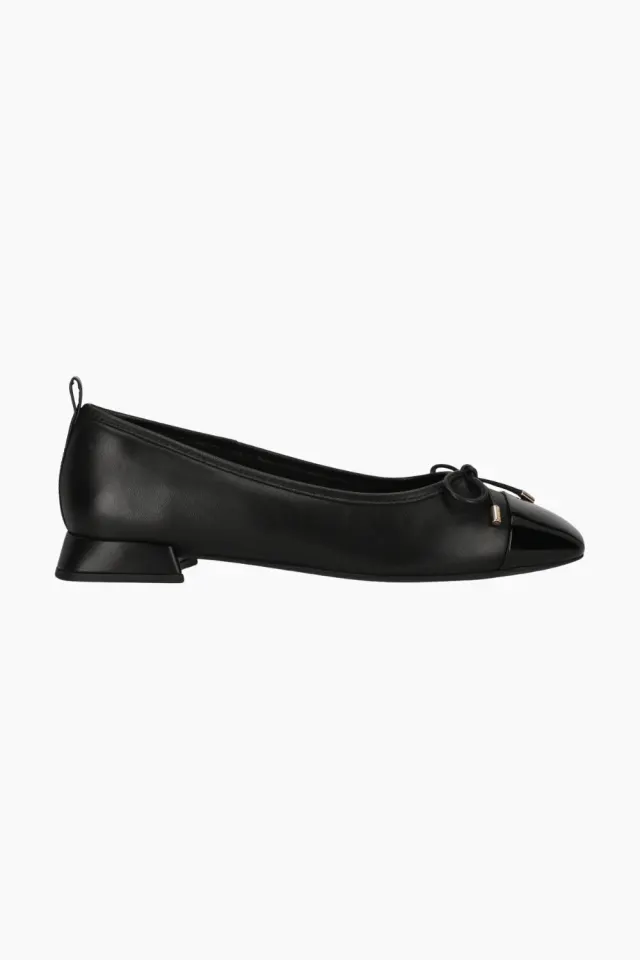 Clarks Ubree15 Poppy D – Black Combi Lea — produktfoto
