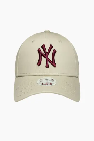 New Era Female League Ess 9Forty – beige — produktfoto