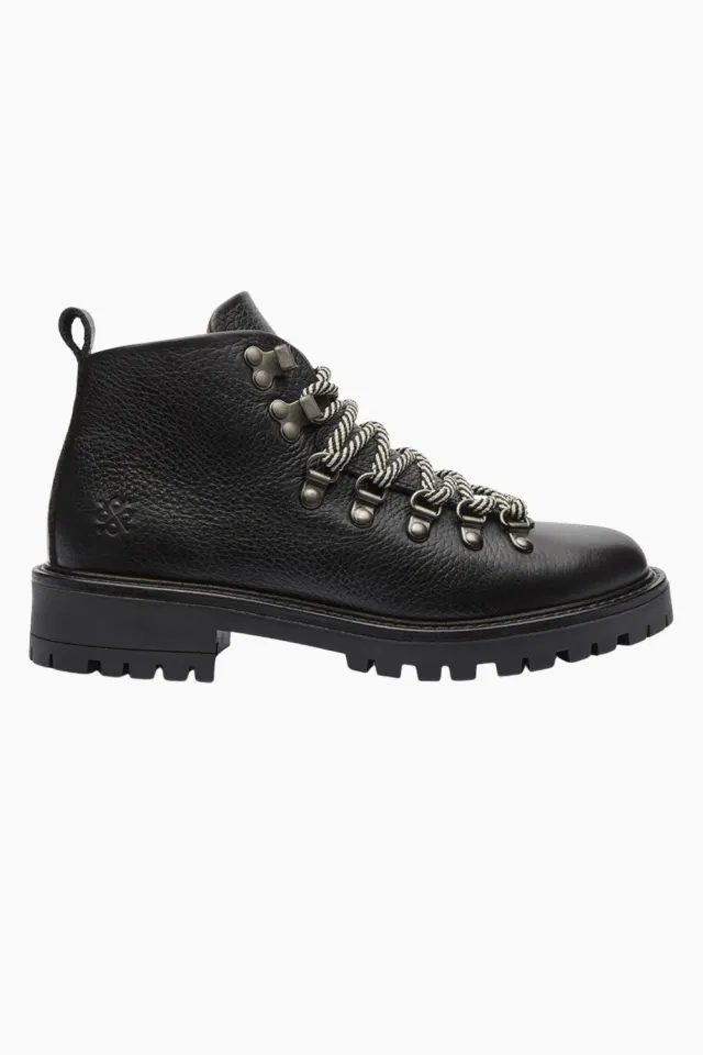 Playboy Footwear Elena Boot - Black leather – Playboy — produktfoto