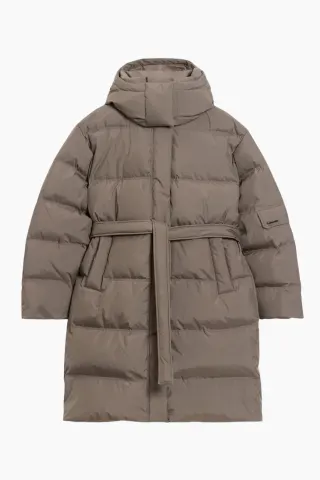 Holzweiler Steilia Ripstop Down Coat – Taupe — produktfoto