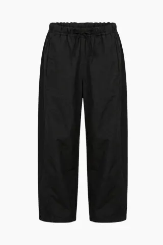 byQNTS Ankers Balloon Pants – sort — produktfoto