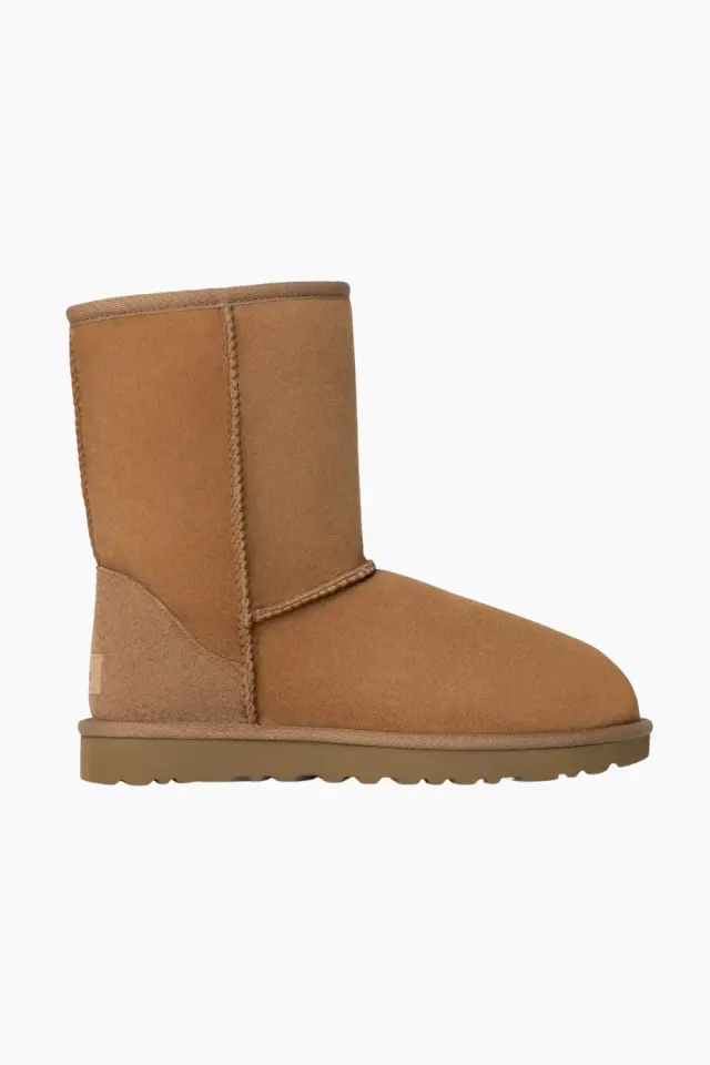 UGG W Classic Short II – Chestnut — produktfoto