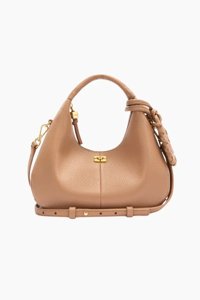 GANNI Hobo Mini Grained C1040004 – Tawny Birch — produktfoto