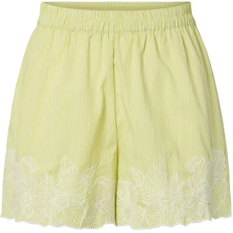 Pieces shorts Pcgilia – Celery Green Embroidery edge — produktfoto