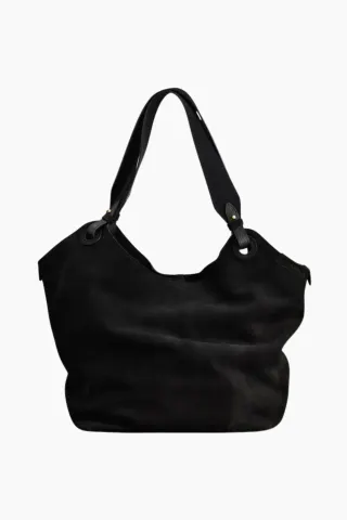 Cala Jade Soho Shoulder Bag – Black Suede — produktfoto