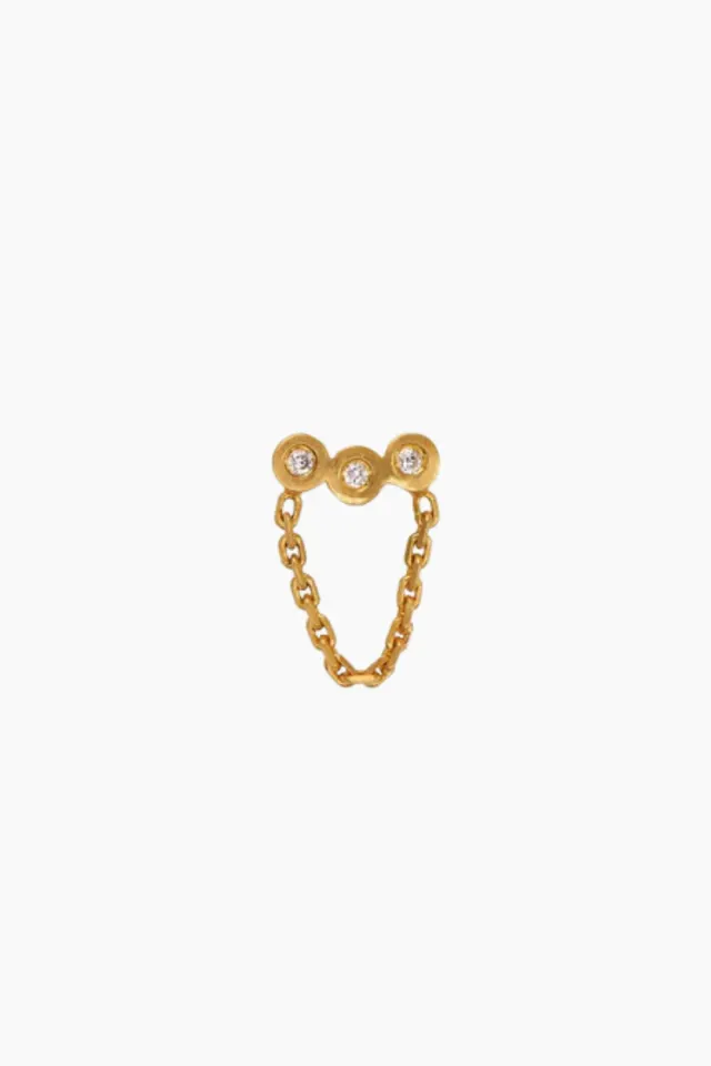 STINE A Three Dots With Mini Chain Earring – Guld — produktfoto