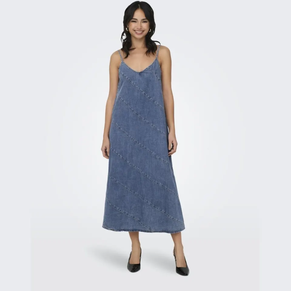 ONLY kjole Onldia – Light Blue Denim — produktfoto
